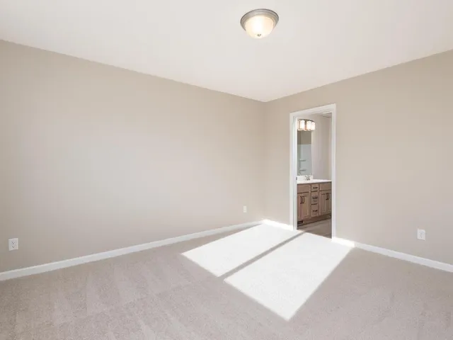 $399,900 | 929 Prestwick Drive, Belle Plaine, MN 56011