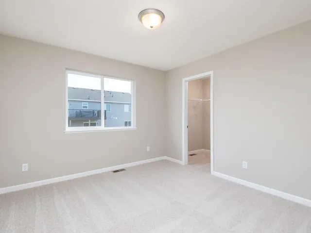 $399,900 | 929 Prestwick Drive, Belle Plaine, MN 56011