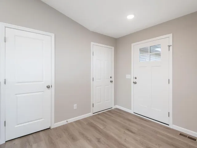 $399,900 | 929 Prestwick Drive, Belle Plaine, MN 56011