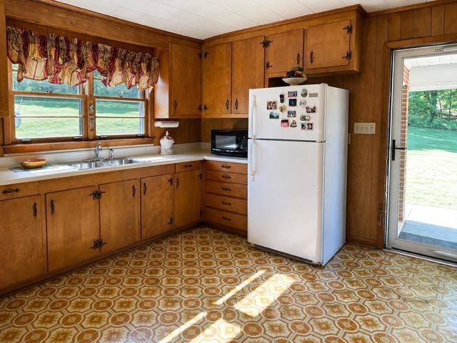 217 State Rd S-11-296 Gaffney, SC 29340 - Photo 4 of 21