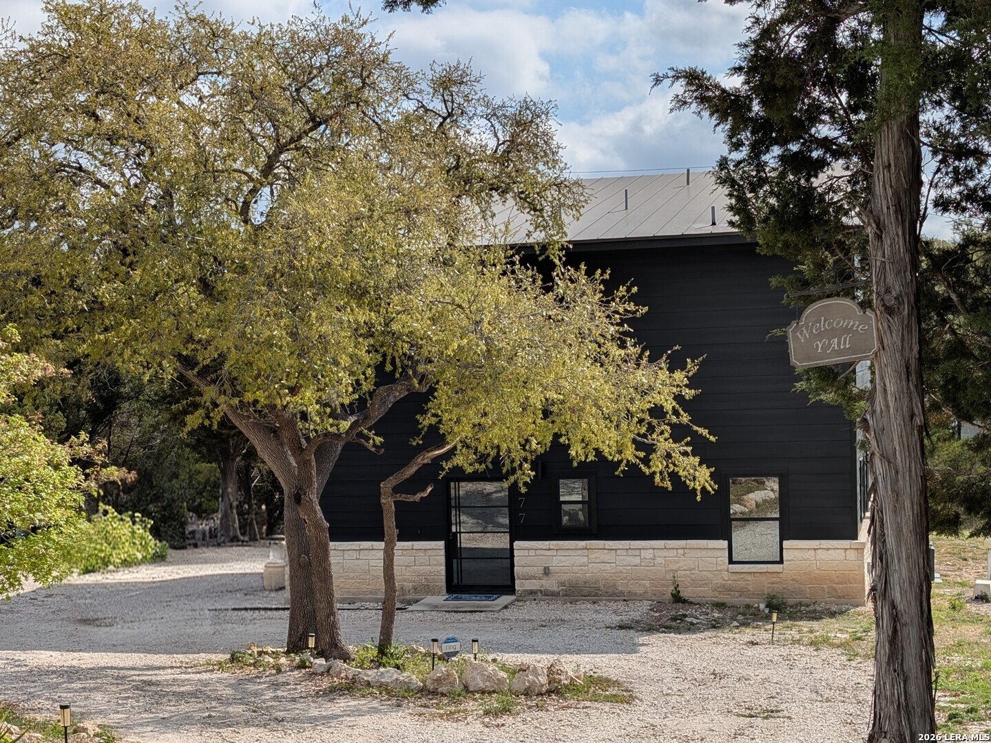 677 Stagecoach Spring Branch, TX 78070 - Photo 3 of 33