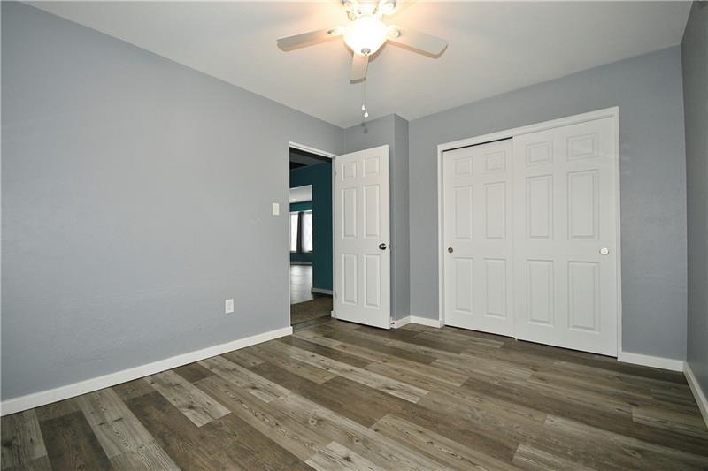245 Walnut Street Houston, PA 15342 - Photo 14 of 29 Gallery Image 14