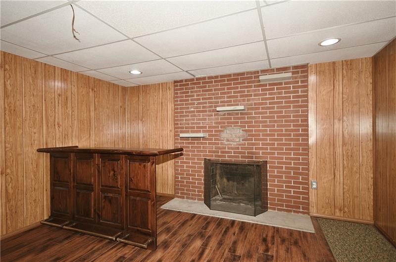245 Walnut Street Houston, PA 15342 - Photo 22 of 29 Gallery Image 22