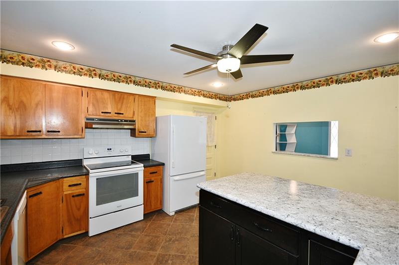 245 Walnut Street Houston, PA 15342 - Photo 9 of 29 Gallery Image 9