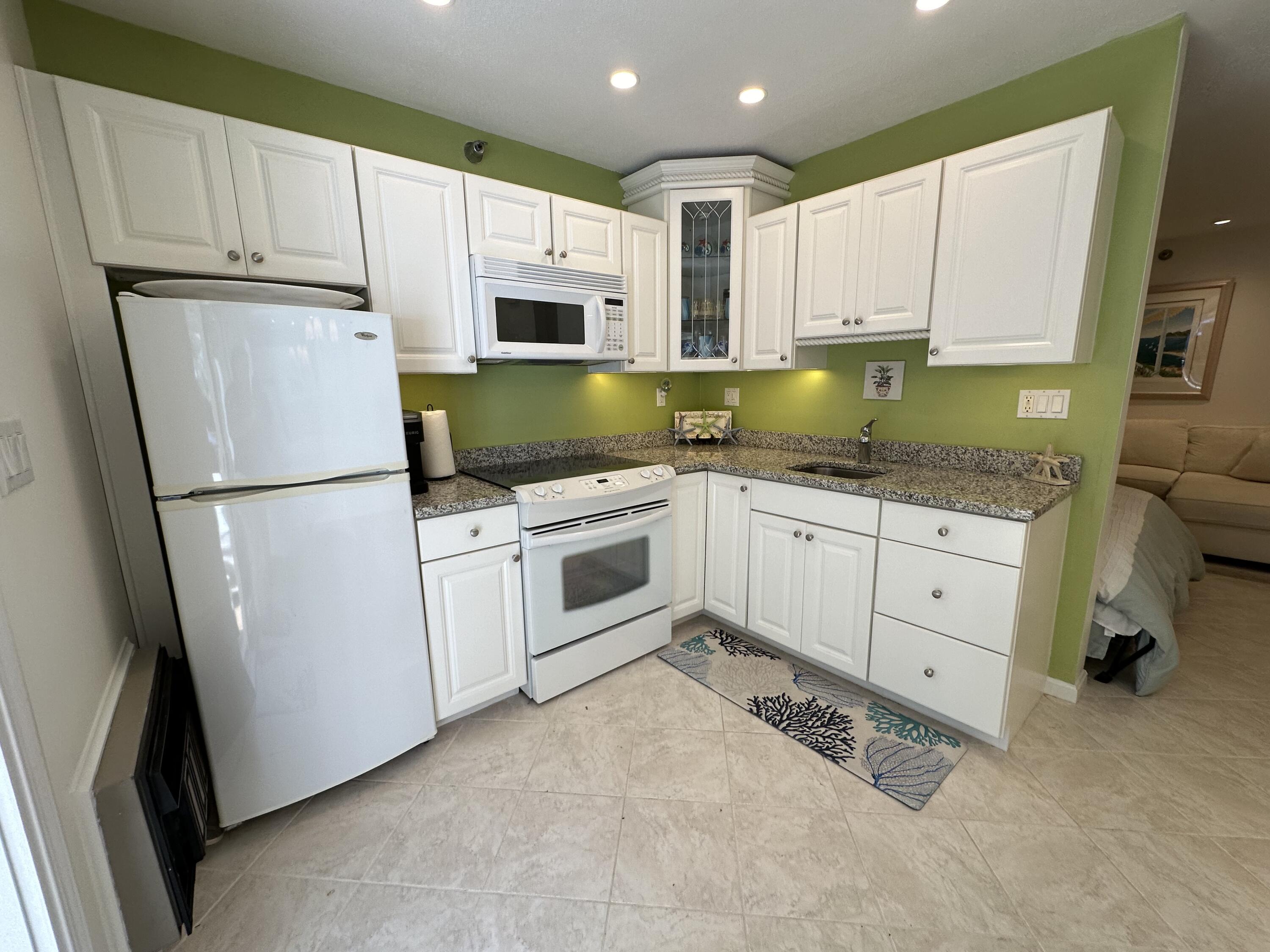 1762 Post Road, Unit 116 Wells, ME 04090 - Photo 4 of 27 IMG_5462