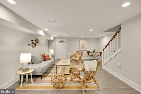 $810,000 | 1236 Owen Place Northeast, Washington, DC 20002