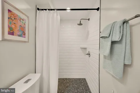 $810,000 | 1236 Owen Place Northeast, Washington, DC 20002