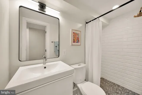 $810,000 | 1236 Owen Place Northeast, Washington, DC 20002