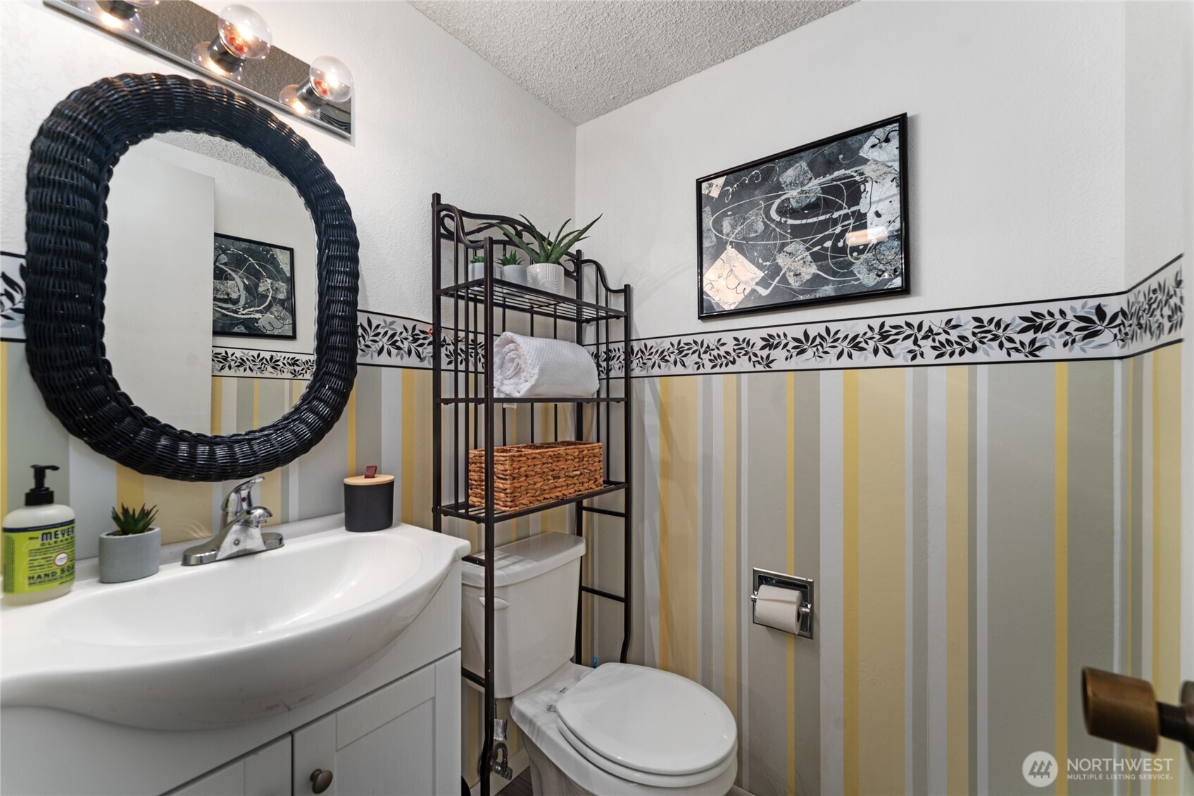 104 Spader Bay Road, Unit 44 Chelan, WA 98816 - Photo 27 of 40