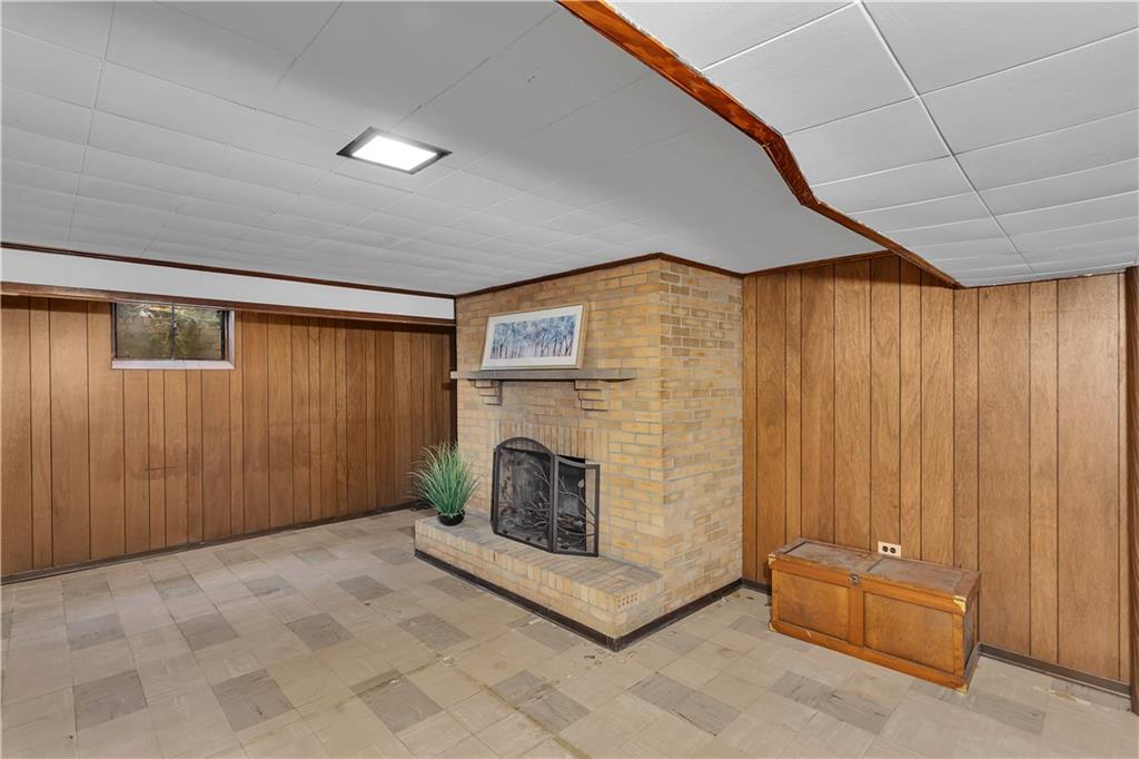 9167 Hubbard Road Allison Park, PA 15101 - Photo 24 of 35 Gallery Image 24