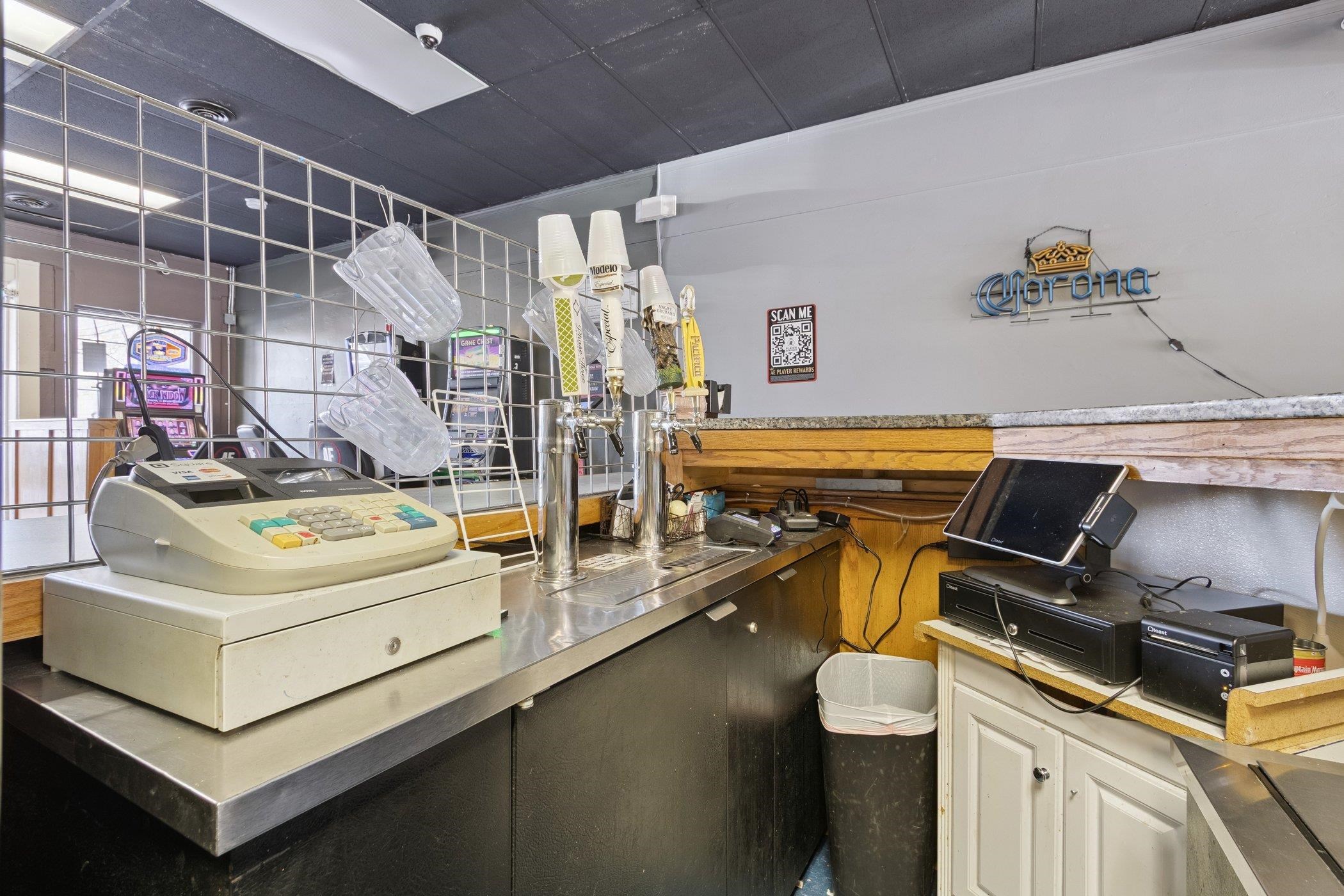 522 South State Street Belvidere, IL 61008 - Photo 25 of 67 a view of a room with gym equipment