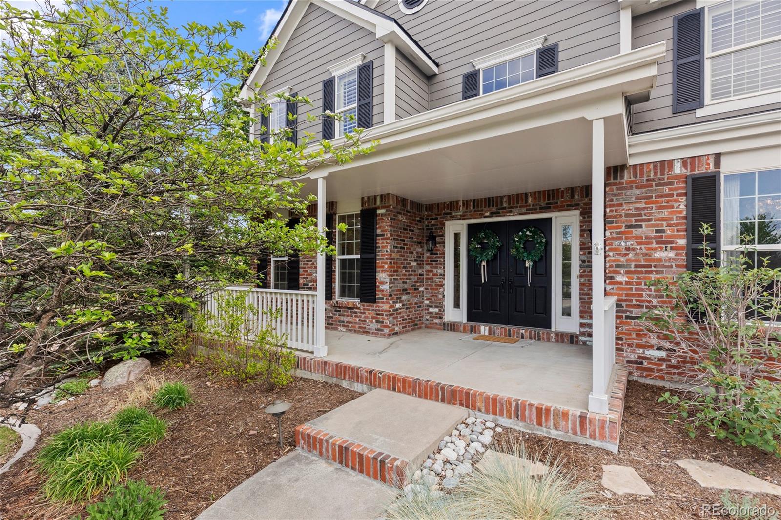 10660 Weathersfield Court Highlands Ranch, CO 80129 - Photo 4 of 44