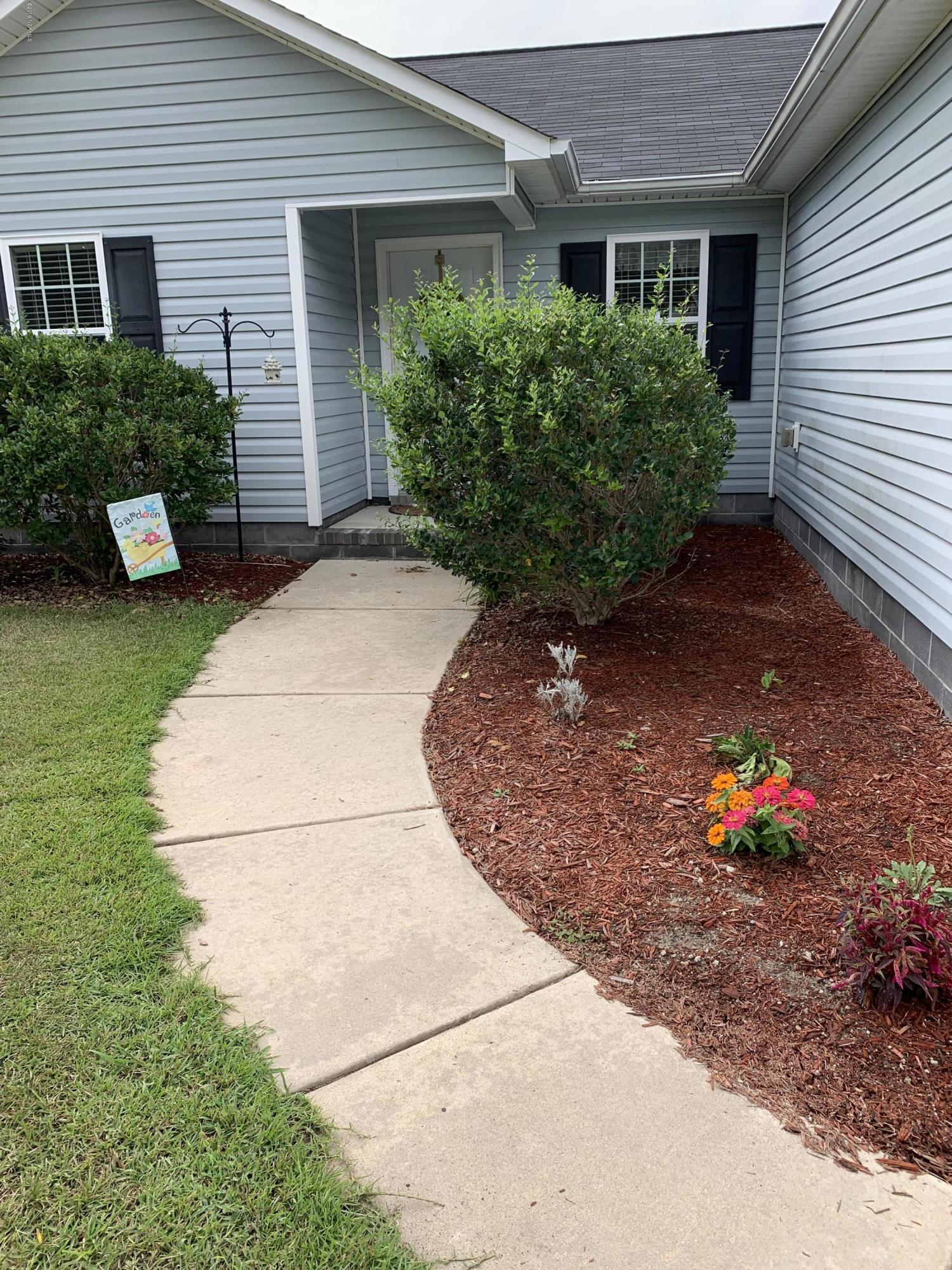 810 Five Mile Road Richlands, NC 28574 - Photo 4 of 24 image2