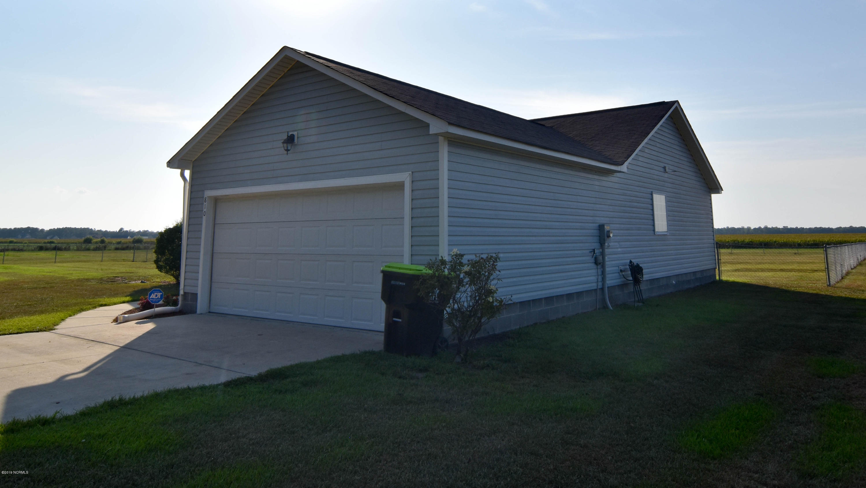 810 Five Mile Road Richlands, NC 28574 - Photo 5 of 24 DSC_0005