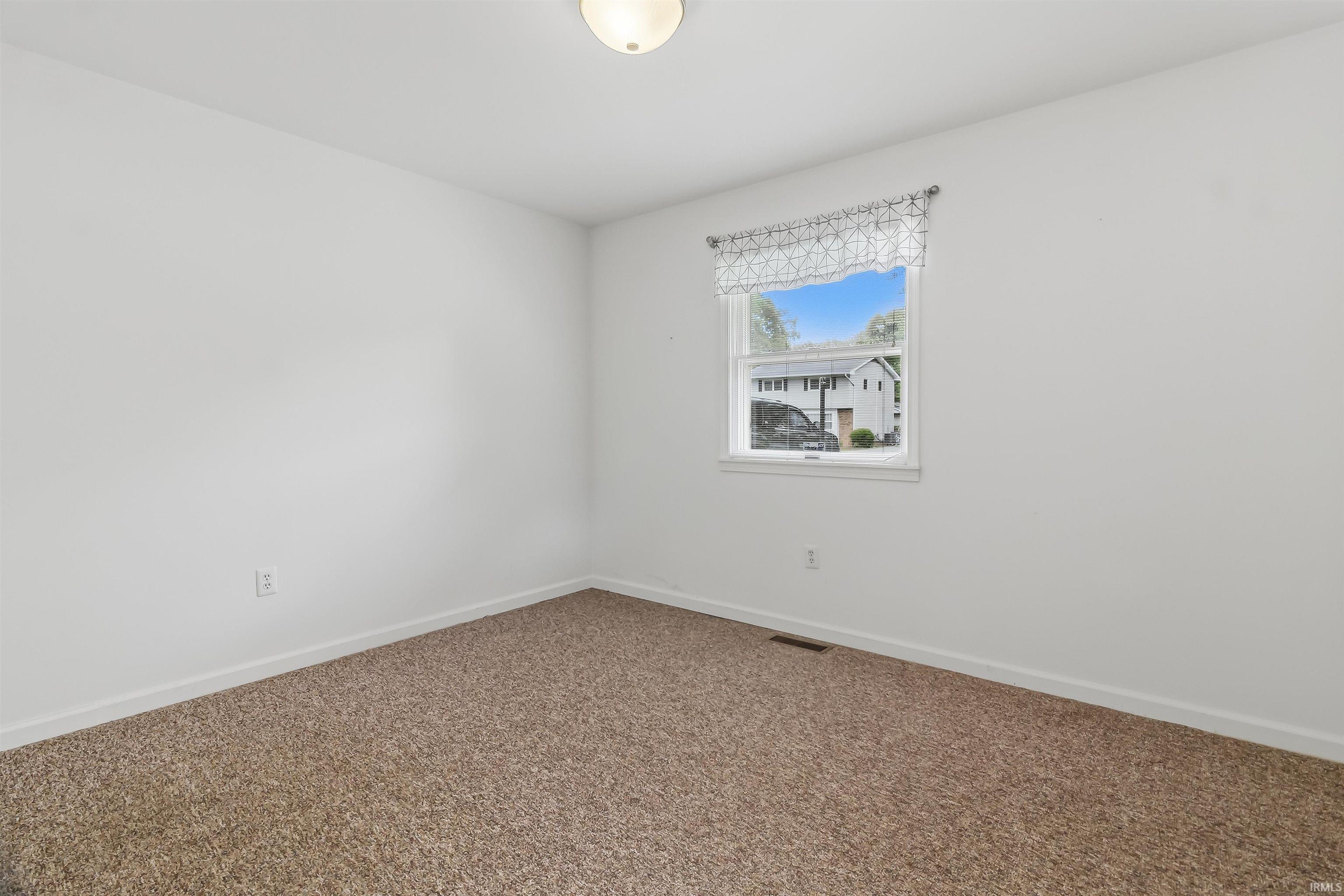 1505 North Quarry Road Marion, IN 46952 - Photo 19 of 26 Gallery Image 19