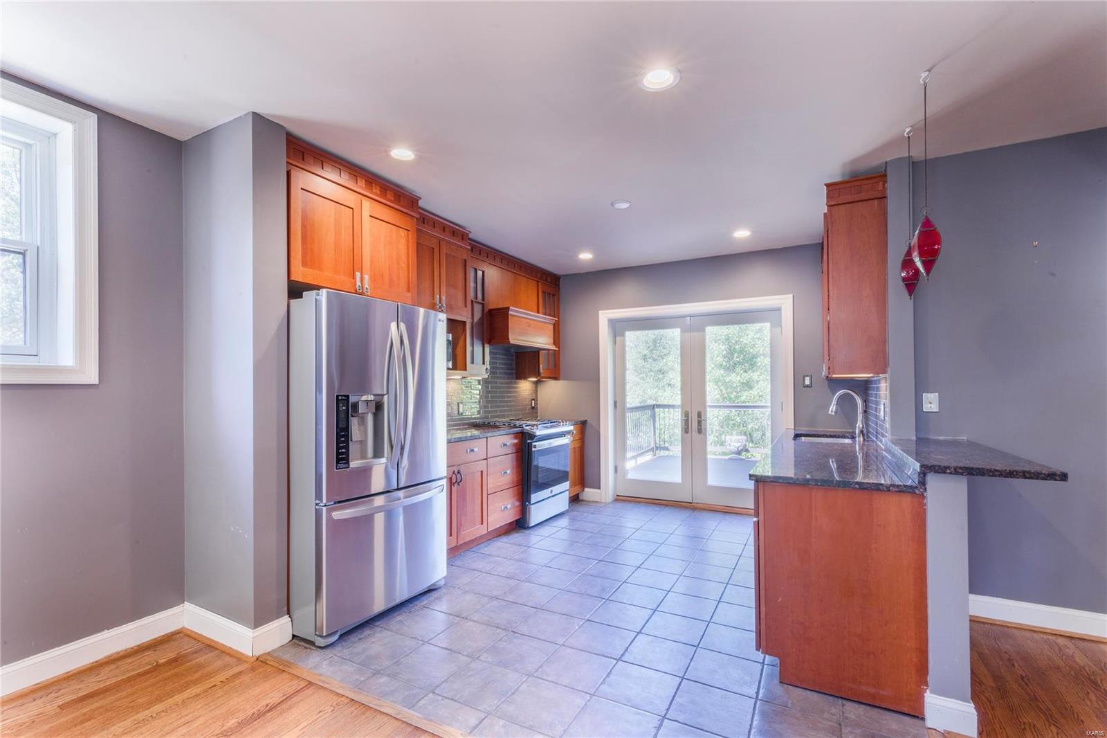 7199 Forsyth Boulevard St. Louis, MO 63105 - Photo 20 of 54