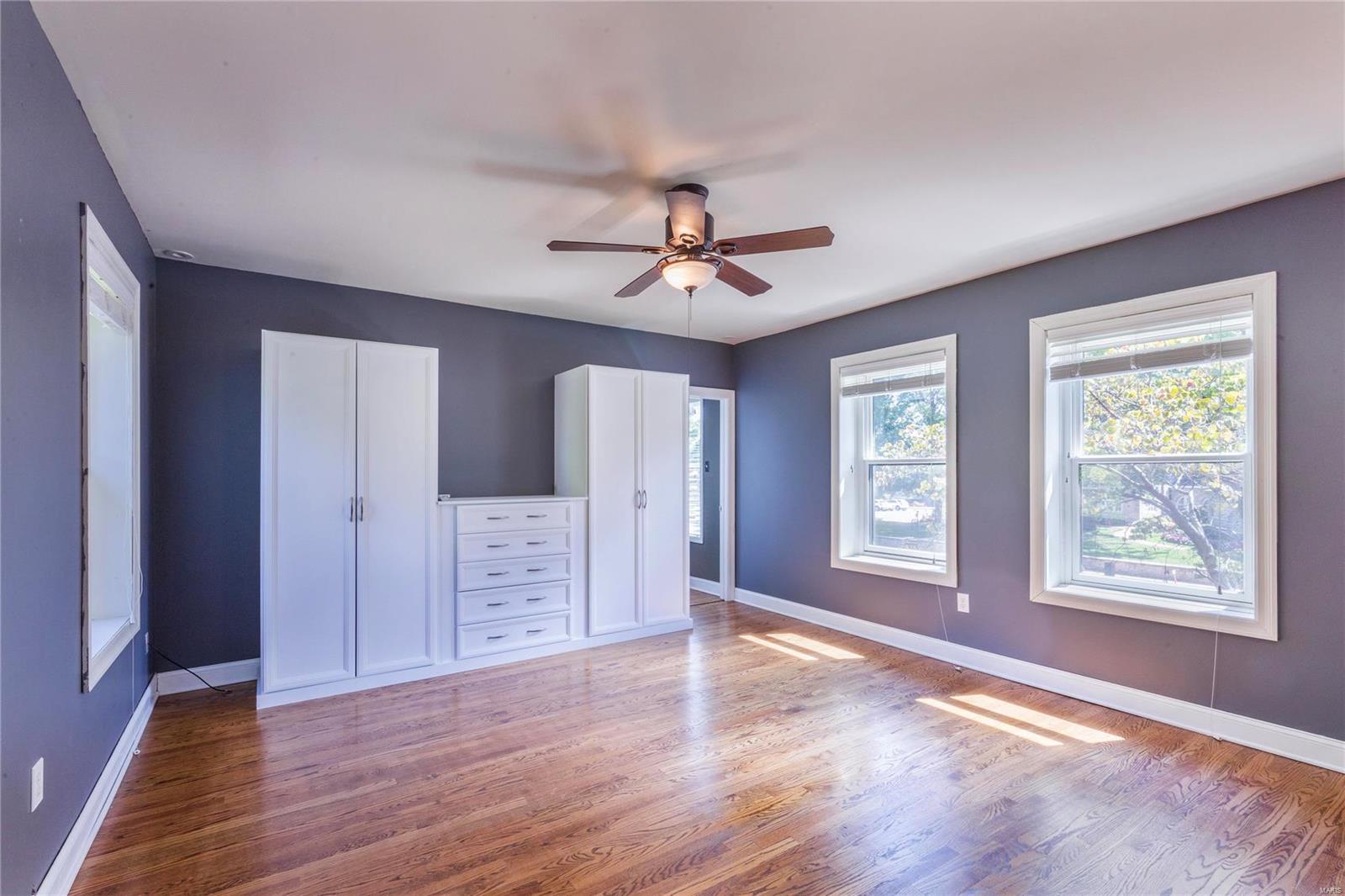 7199 Forsyth Boulevard St. Louis, MO 63105 - Photo 30 of 54