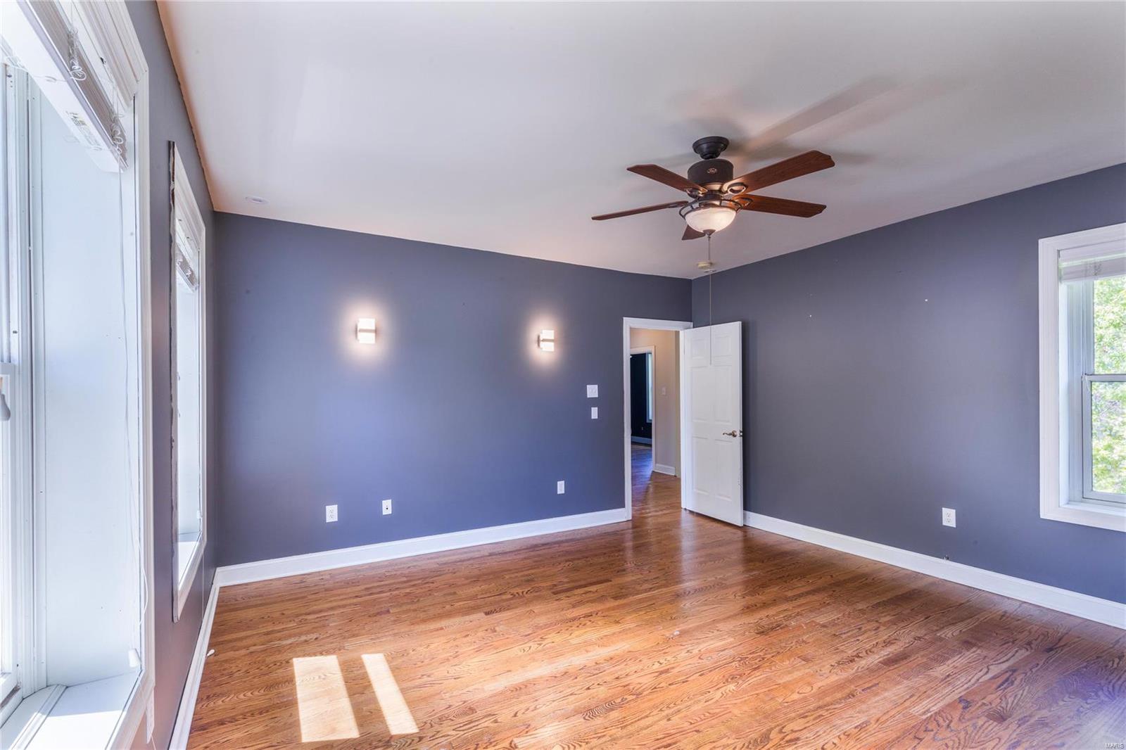 7199 Forsyth Boulevard St. Louis, MO 63105 - Photo 31 of 54