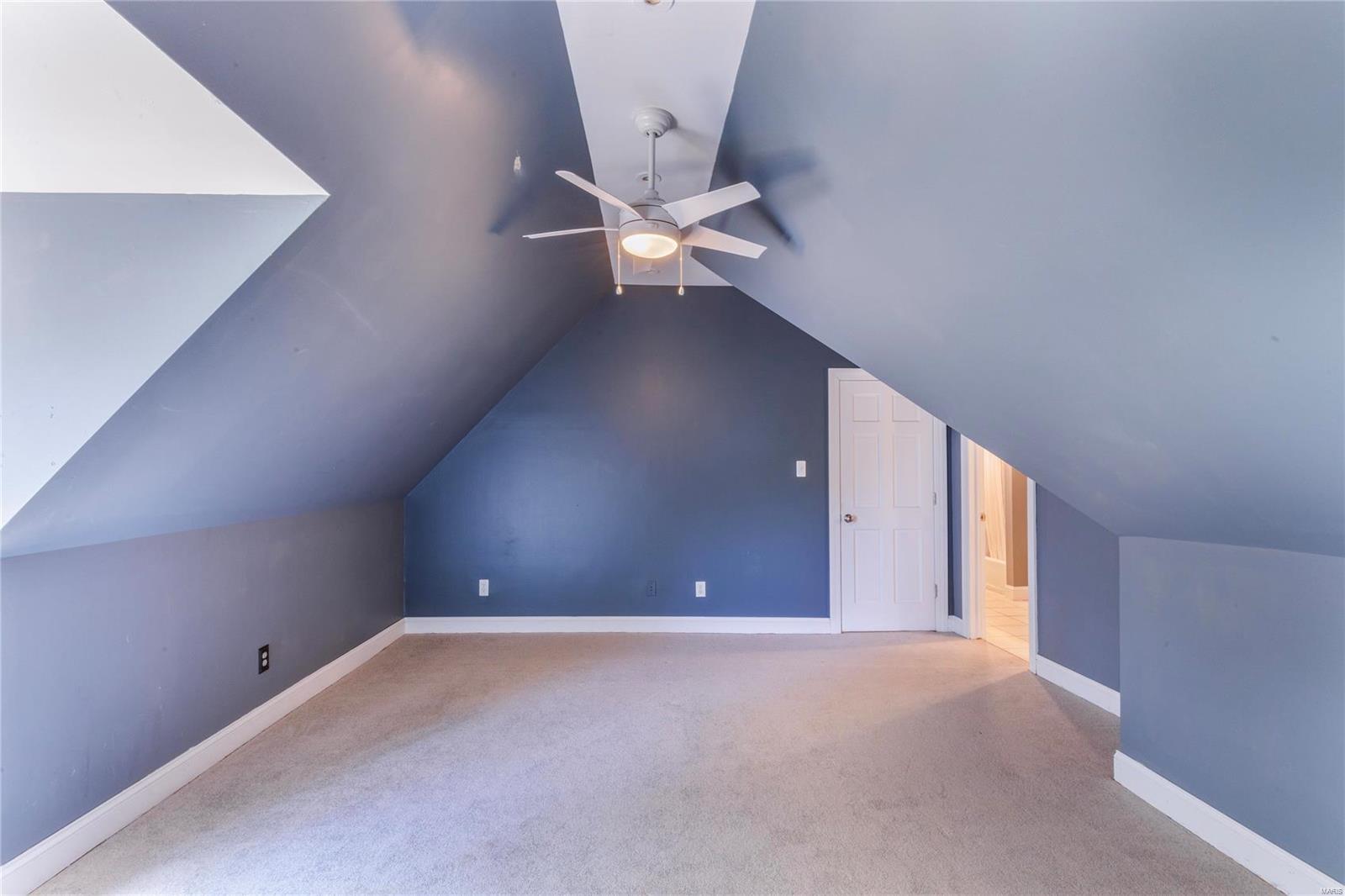 7199 Forsyth Boulevard St. Louis, MO 63105 - Photo 42 of 54