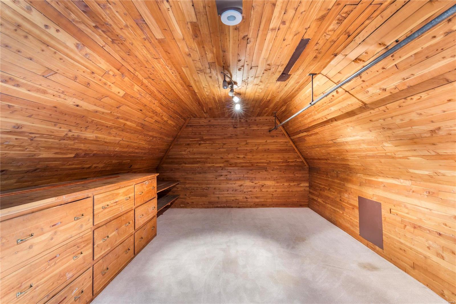 7199 Forsyth Boulevard St. Louis, MO 63105 - Photo 44 of 54