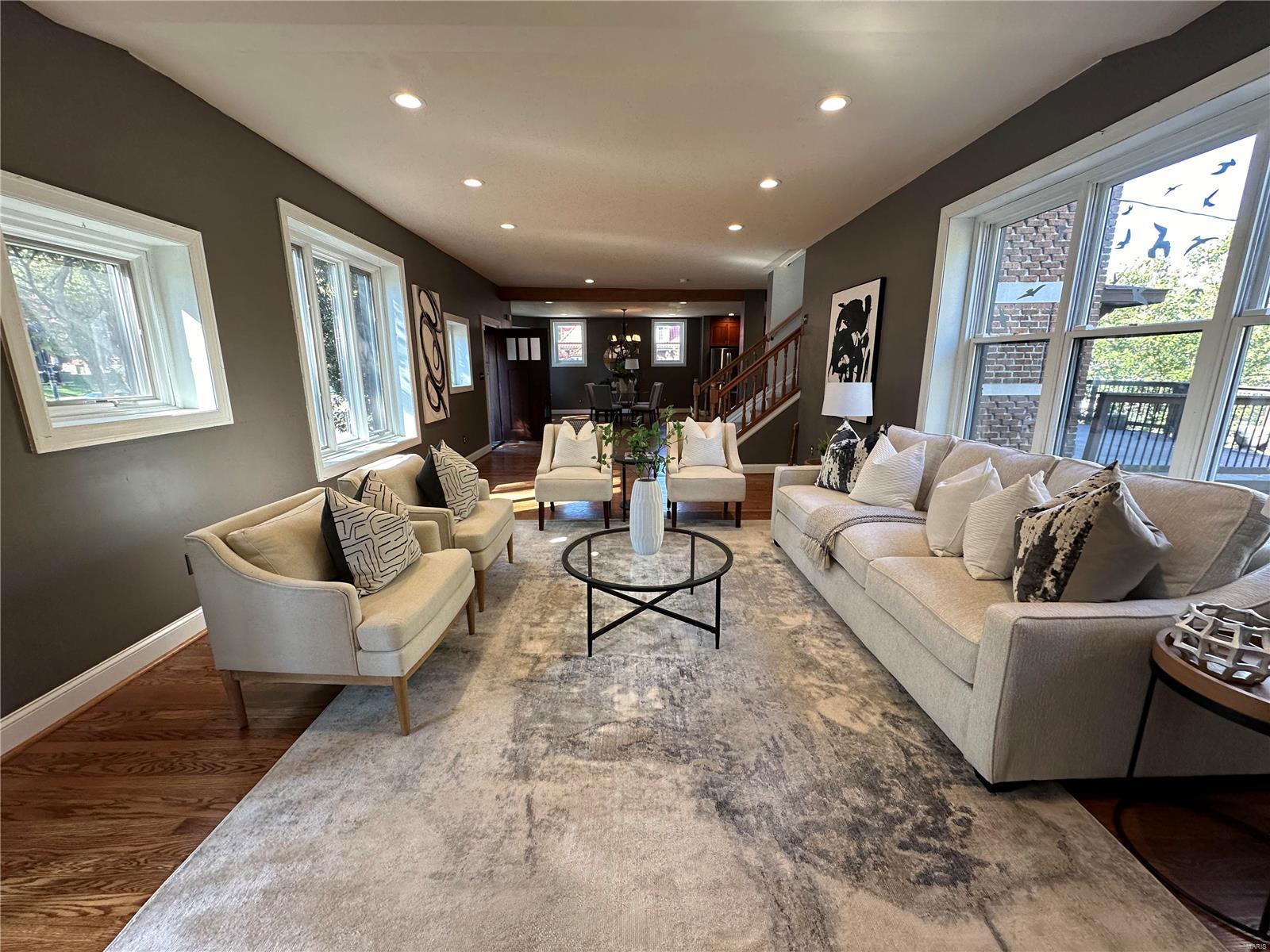 7199 Forsyth Boulevard St. Louis, MO 63105 - Photo 7 of 54