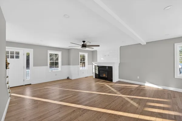 $3,800 | 3 Earle Street, Fairhaven, MA 02719