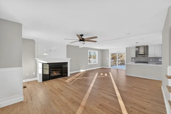 $3,800 | 3 Earle Street, Fairhaven, MA 02719