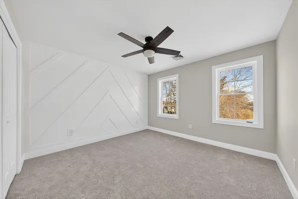 $3,800 | 3 Earle Street, Fairhaven, MA 02719