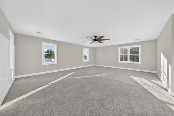 $3,800 | 3 Earle Street, Fairhaven, MA 02719