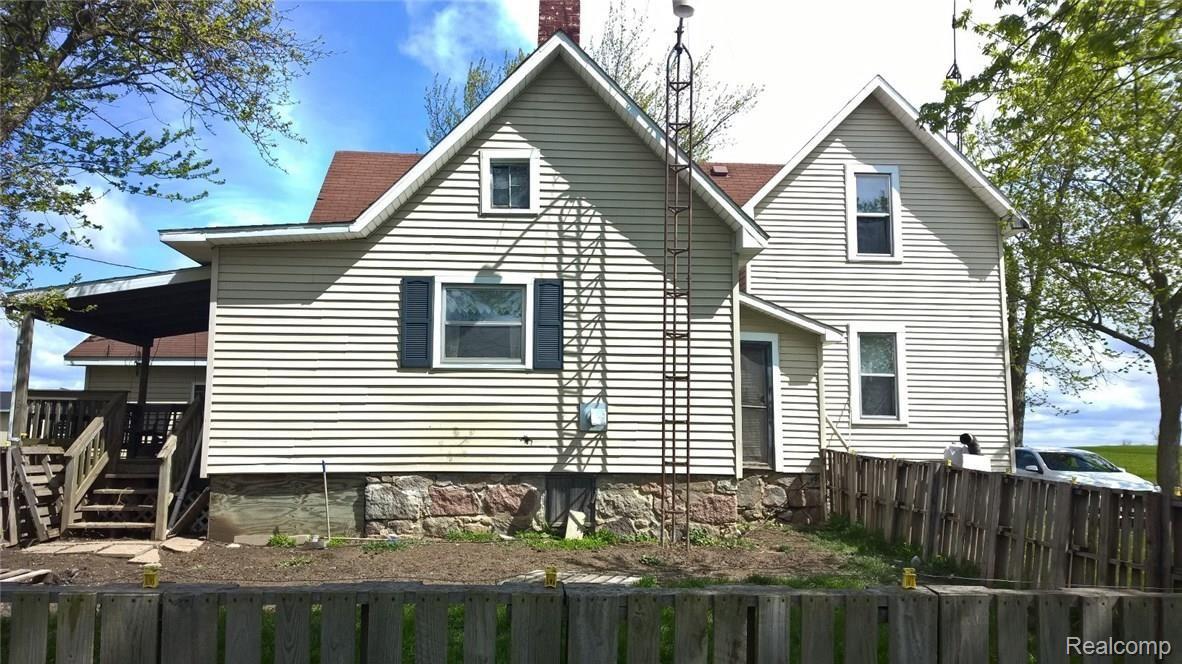 8646 Burt Road Capac, MI 48014 - Photo 25 of 27 WP_20170506_11_04_27_Pro.jpg