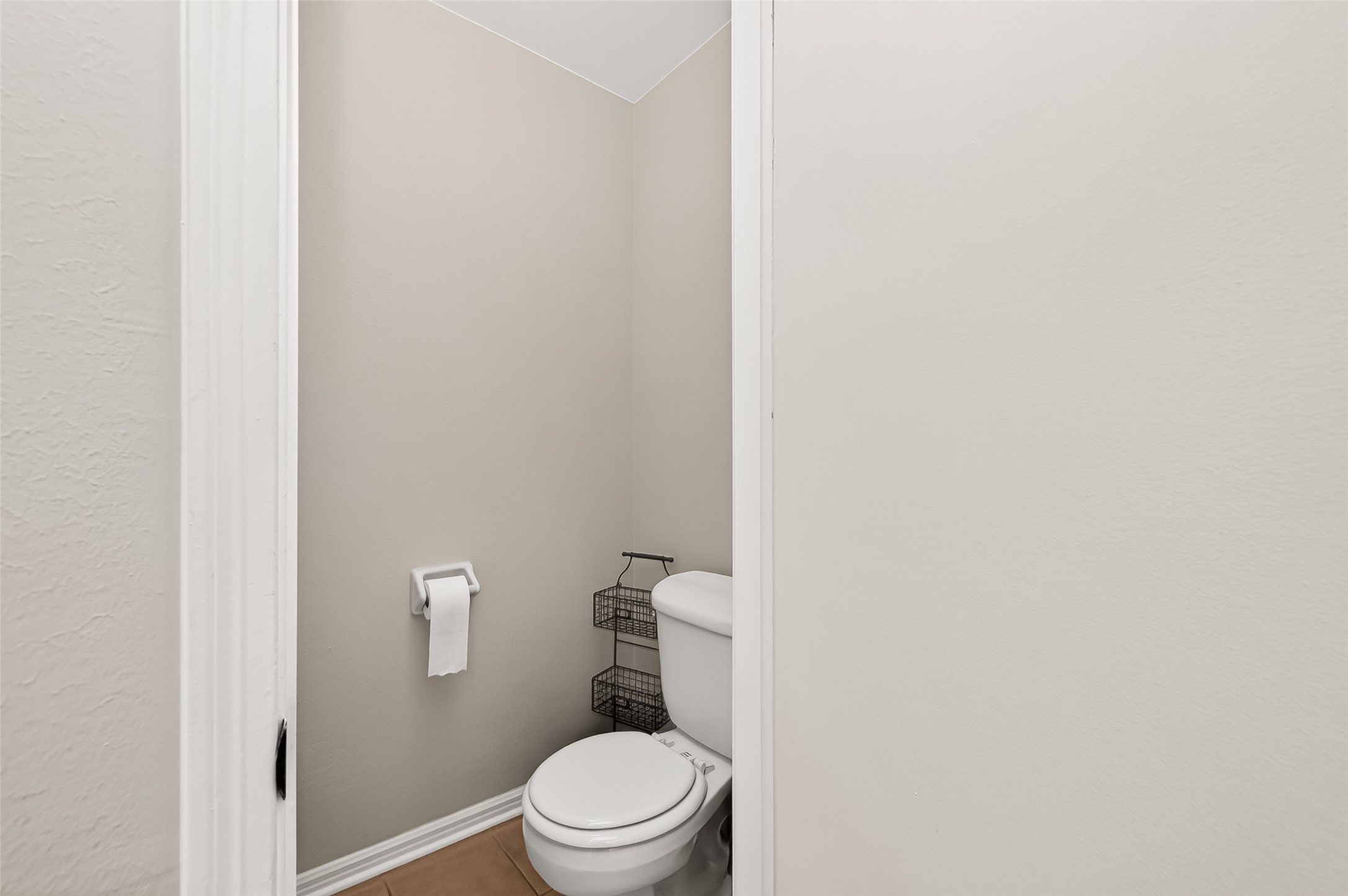 17810 Abby Lane Spring, TX 77379 - Photo 20 of 50 Powder Bath Downstairs