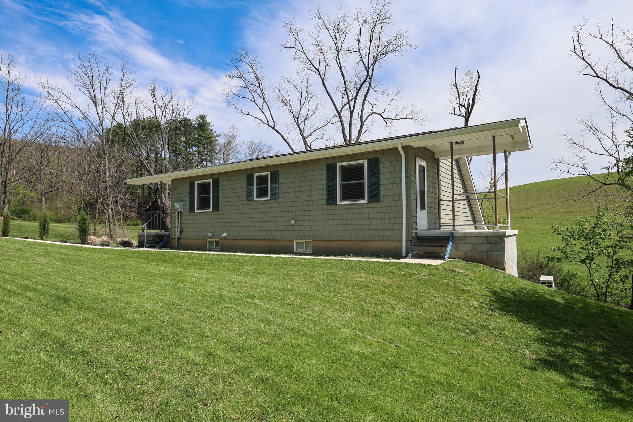 519 Old Forge Road Pine Grove, PA 17963 - Photo 4 of 46