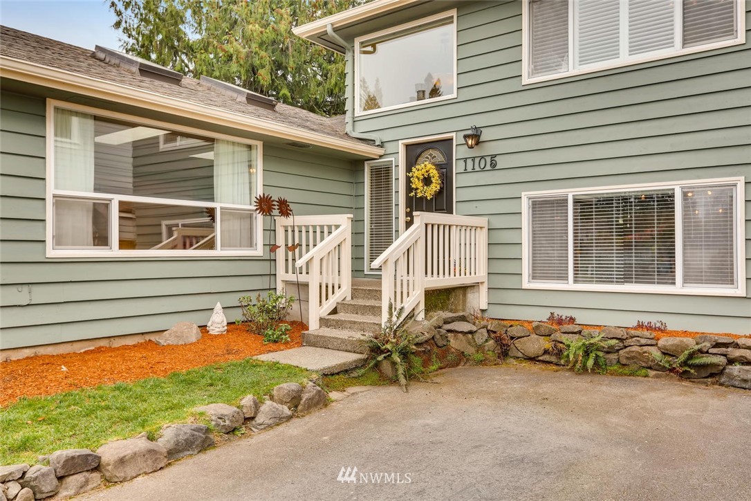 1105 North 34th Street Renton, WA 98056 - Photo 3 of 25