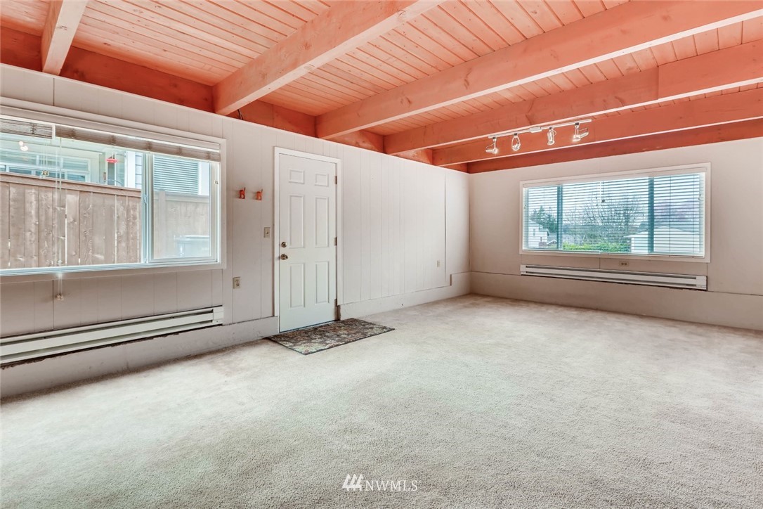 1105 North 34th Street Renton, WA 98056 - Photo 21 of 25