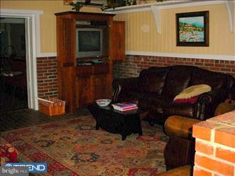 11 Arlington Road Devon, PA 19333 - Photo 4 of 6 Family Room