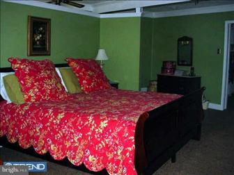 11 Arlington Road Devon, PA 19333 - Photo 5 of 6 Bedroom - Main