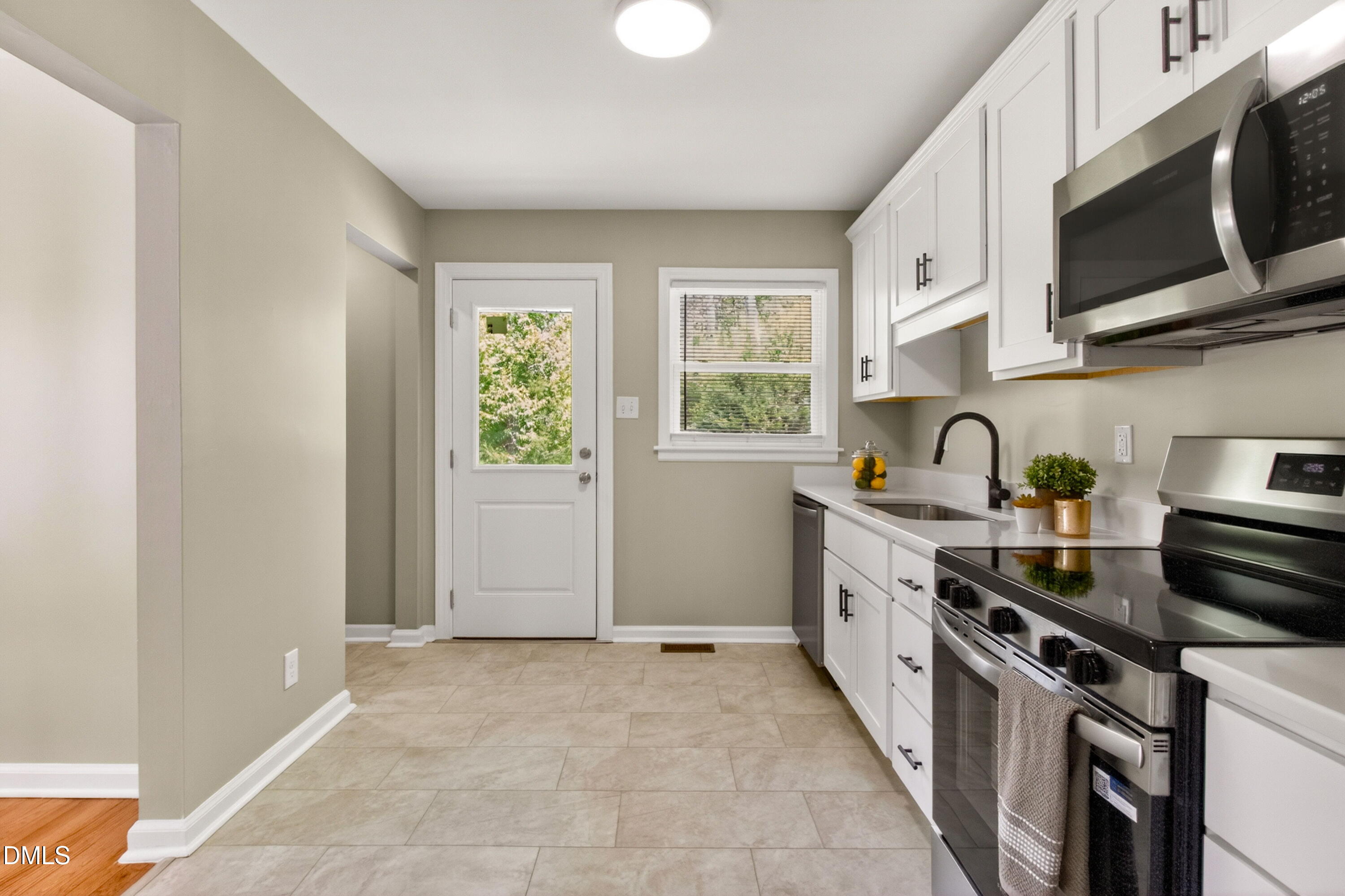 2331 Kennington Road Raleigh, NC 27610 - Photo 12 of 30 012-original-kitchen