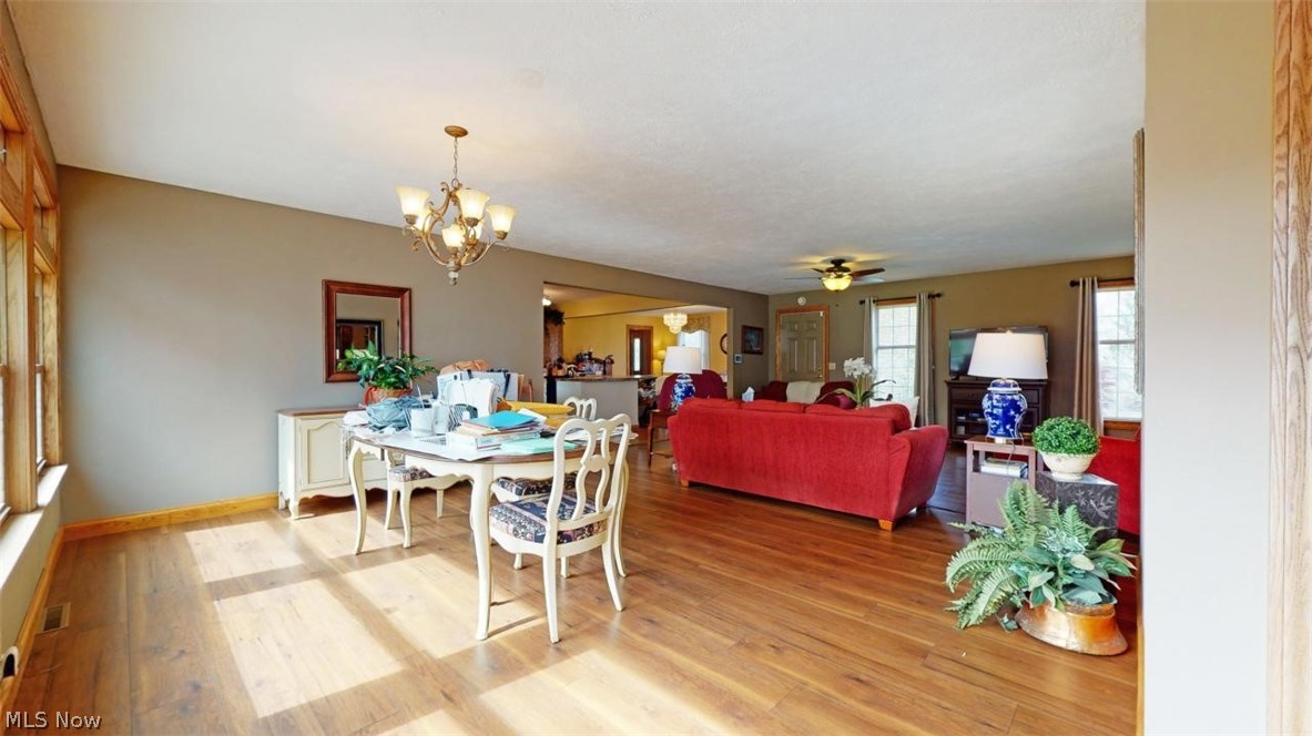 15975 Madison Road Middlefield, OH 44062 - Photo 7 of 35 Morning Room