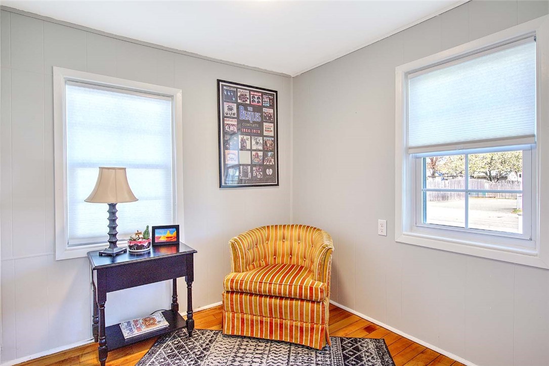 40 Northup Street Warwick, RI 02889 - Photo 15 of 27