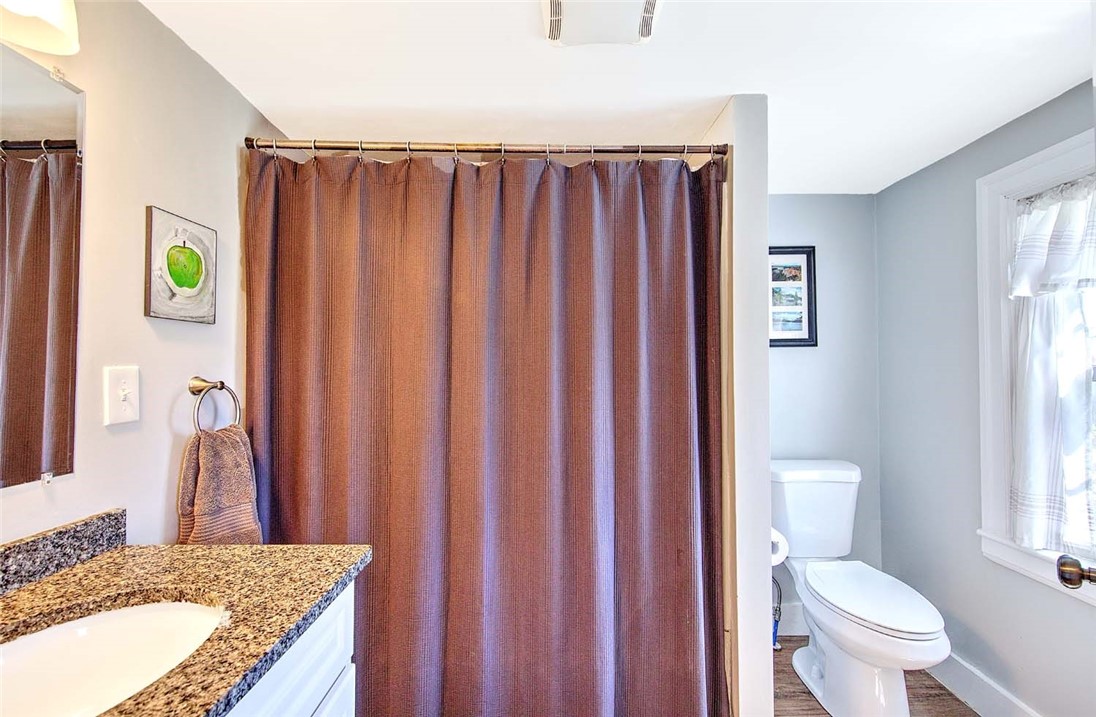 40 Northup Street Warwick, RI 02889 - Photo 17 of 27