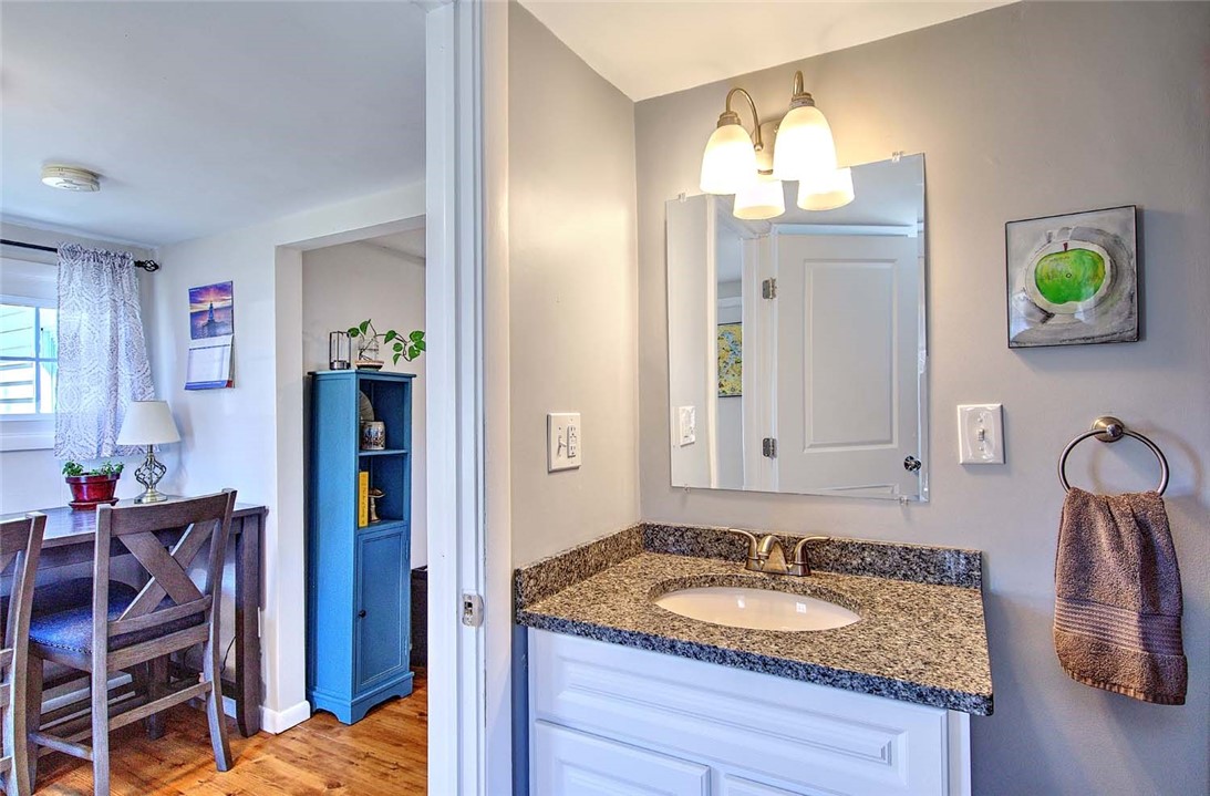 40 Northup Street Warwick, RI 02889 - Photo 18 of 27