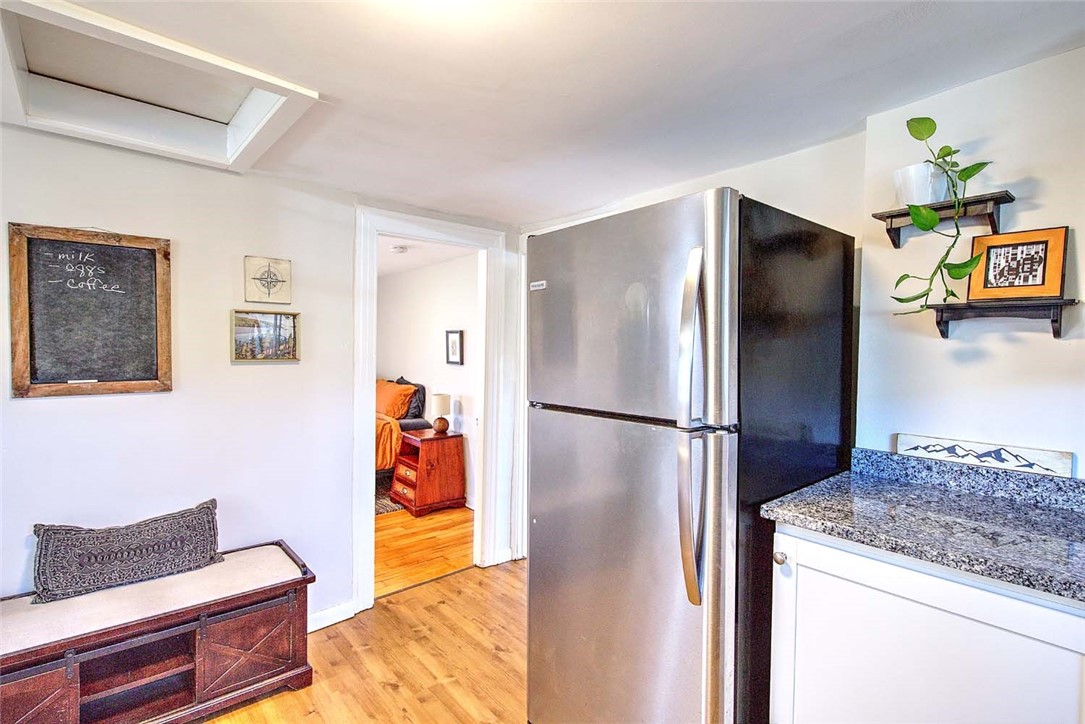 40 Northup Street Warwick, RI 02889 - Photo 8 of 27