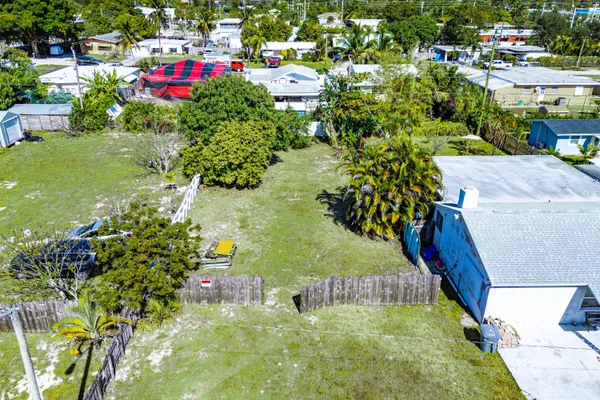 $210,000 | 1073 Florence Road, Lake Worth, FL 33462