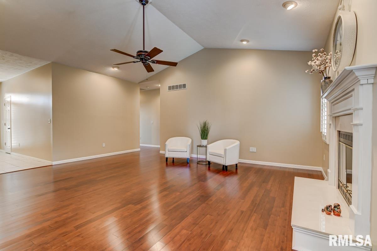 2709 Dryden Drive Springfield, IL 62711 - Photo 7 of 35