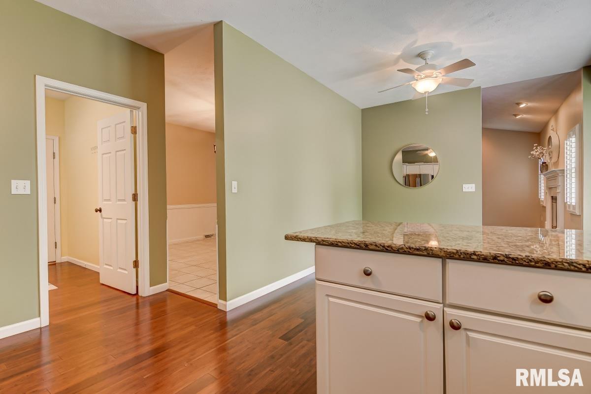 2709 Dryden Drive Springfield, IL 62711 - Photo 10 of 35