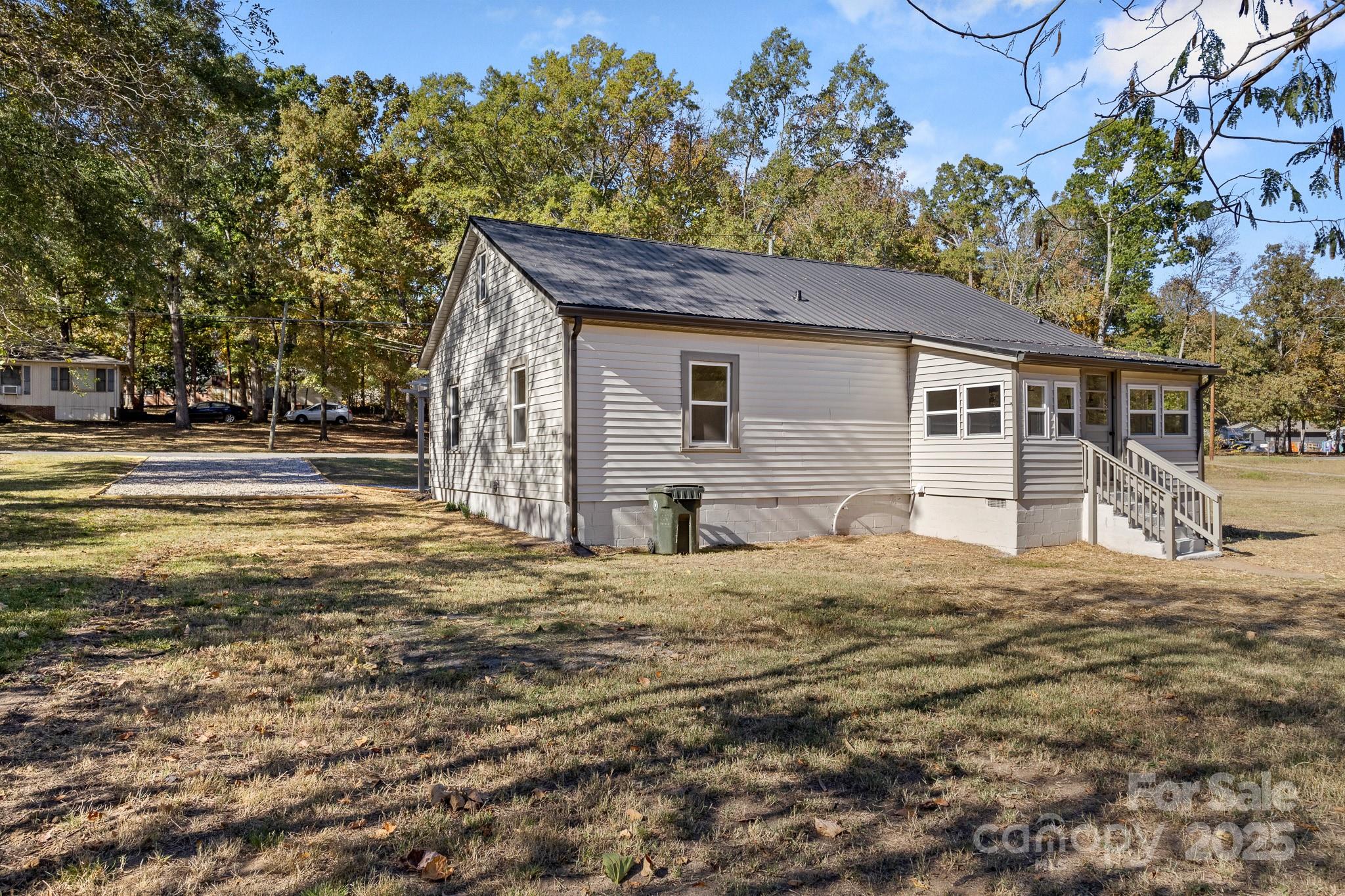 418 Charlotte Street York, SC 29745 - Photo 33 of 37