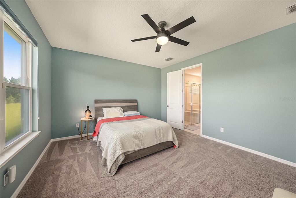 33410 Castaway Loop Wesley Chapel, FL 33543 - Photo 15 of 41