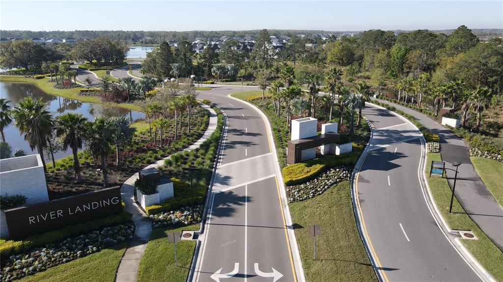 33410 Castaway Loop Wesley Chapel, FL 33543 - Photo 33 of 41