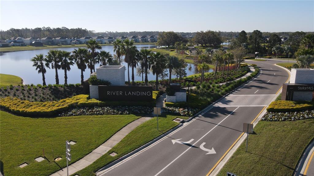 33410 Castaway Loop Wesley Chapel, FL 33543 - Photo 34 of 41