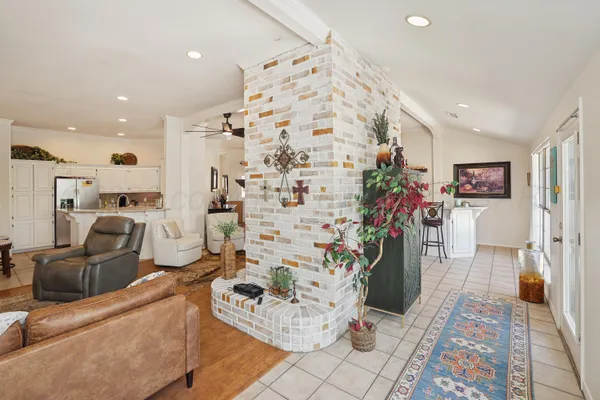 $399,900 | 1 Pinecrest Drive, Amarillo, TX 79124